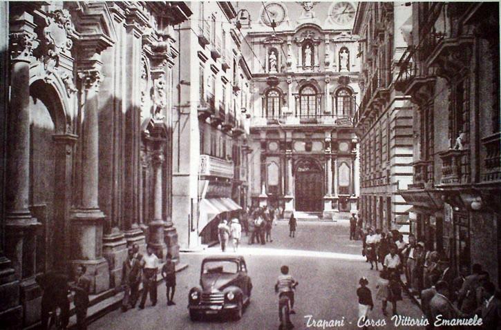 Vecchia Trapani 108 - Trapani - Cartolina - Corso Vittorio Emanuele.jpg